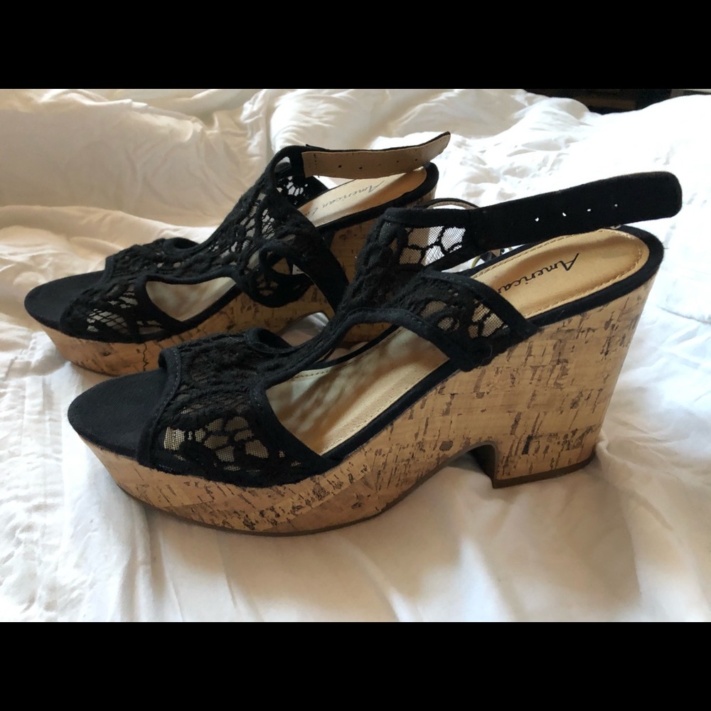 American Eagle shoes from Payless size 8